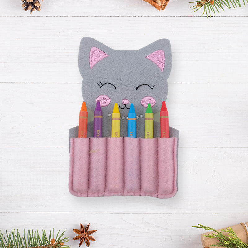 Cat-Themed Crayon Case - Purr-fect for Artistic Journeys