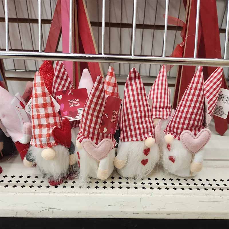 Sweetheart Deals on Gifts and Decor at Irresistibly Low Prices