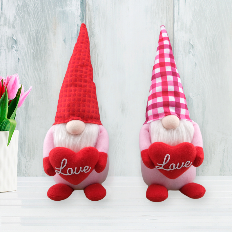 Love-Struck Gnome Couple - Red & Pink Plush Decor