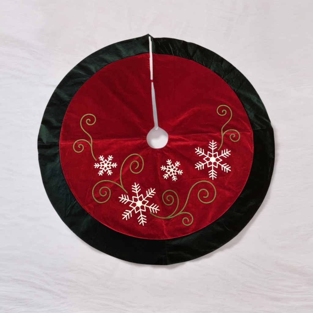 Decorating Craft Velvet Skirt Plush Embroidery Christmas Tree Skirts